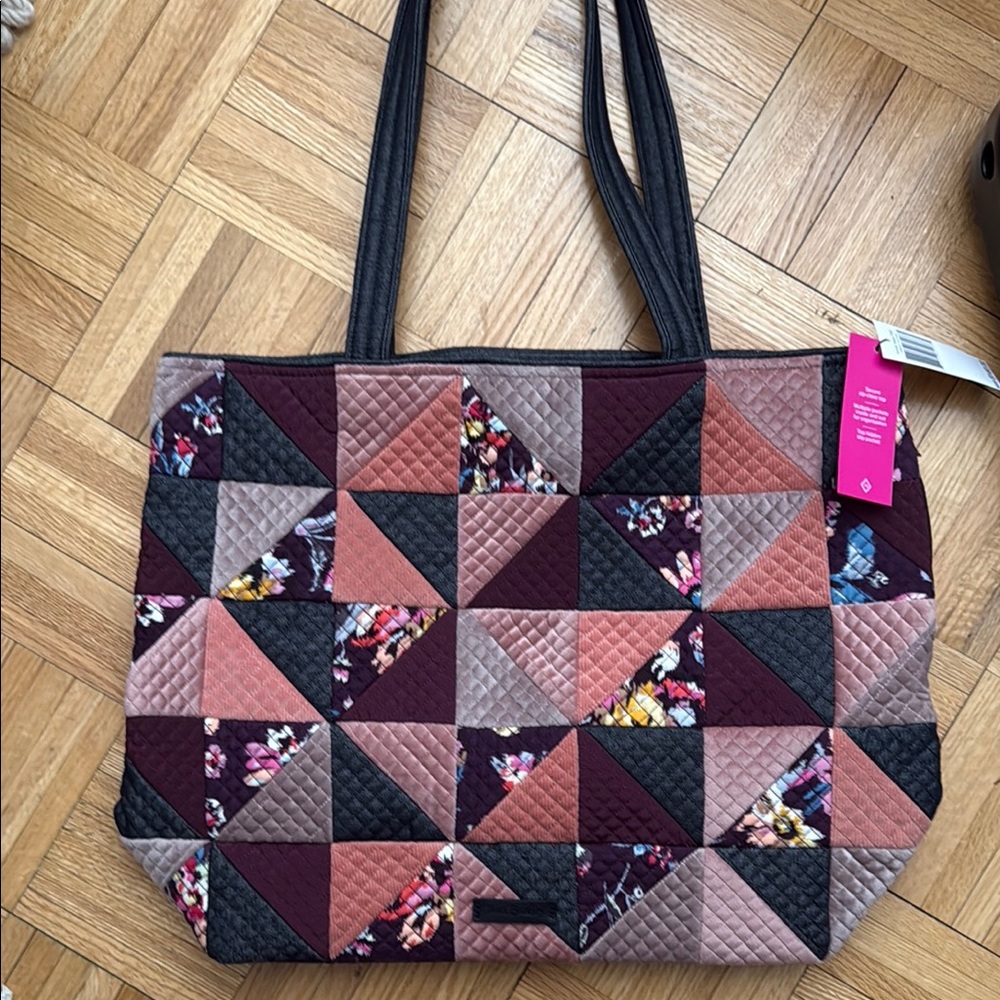 Vera Bradley NWT Patchwork Tote Bag - Multicolor